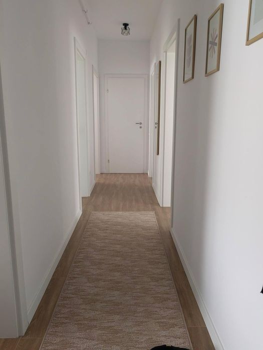 Apartament spațios 3 camere + Logie + Zonă pavată & Spațiu verde | Cartierul Arhitecților, Calea Cisnădiei