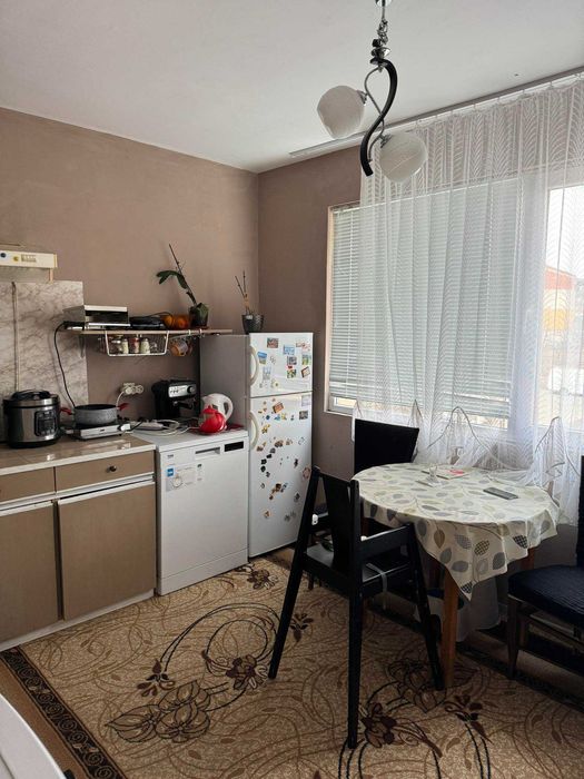 Продава се Двустаен апартамент в Айтос - 70 кв.м за 729 €/кв.м - Снимка #5