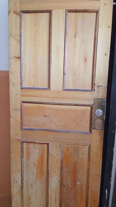 Входные двери...