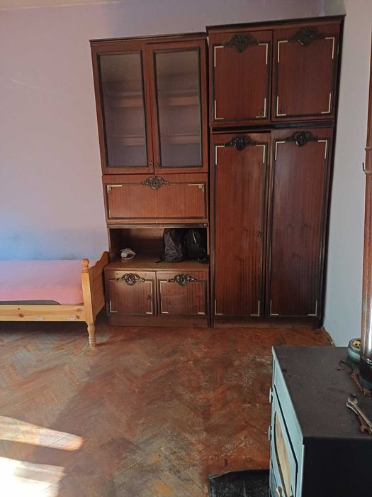 Дава се под наем Двустаен апартамент в Плевен, Идеален център - 60 кв.м за 153 € - Снимка #3