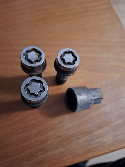 Prezoane pentru wv plus cheia antifurt