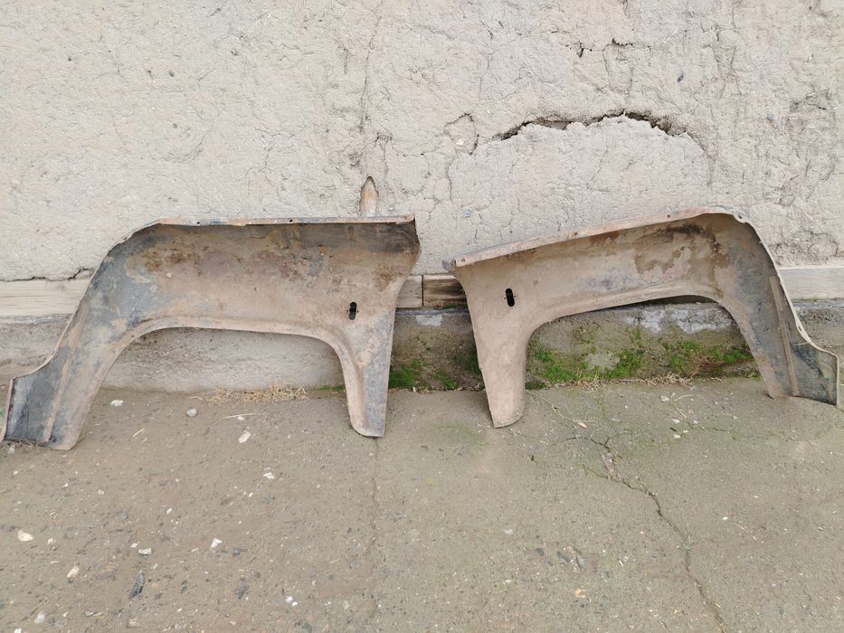 Gaz 52, 53  kril va eshiklar sotiladi