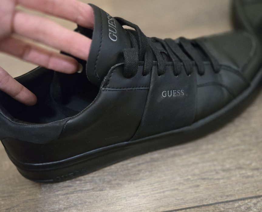 Мъжки обувки GUESS