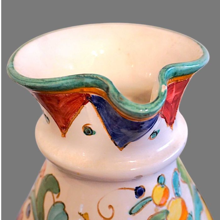 Ulcior mare pictat manual , carafa ceramica lucrata manual