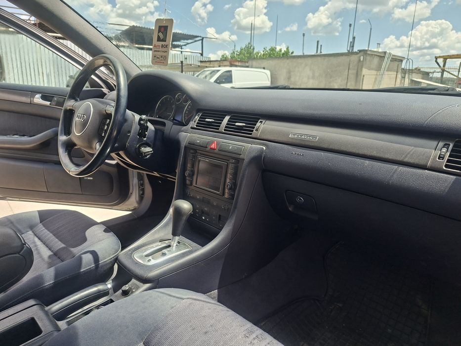 Ауди а6 2.4i quattro Газ