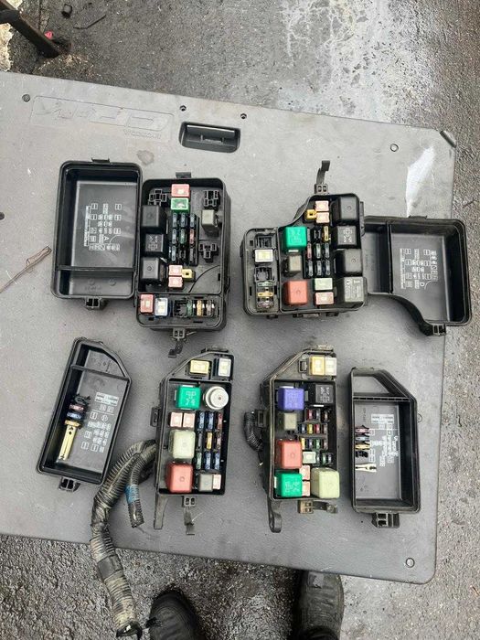 Блок предохранителей на тойота