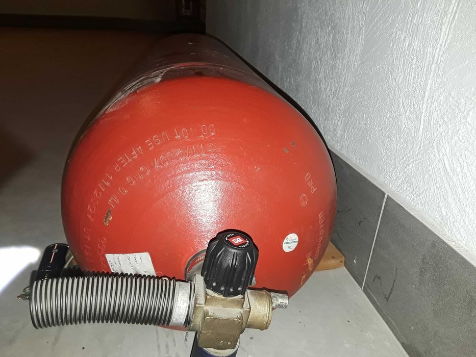 Метанова бутилка