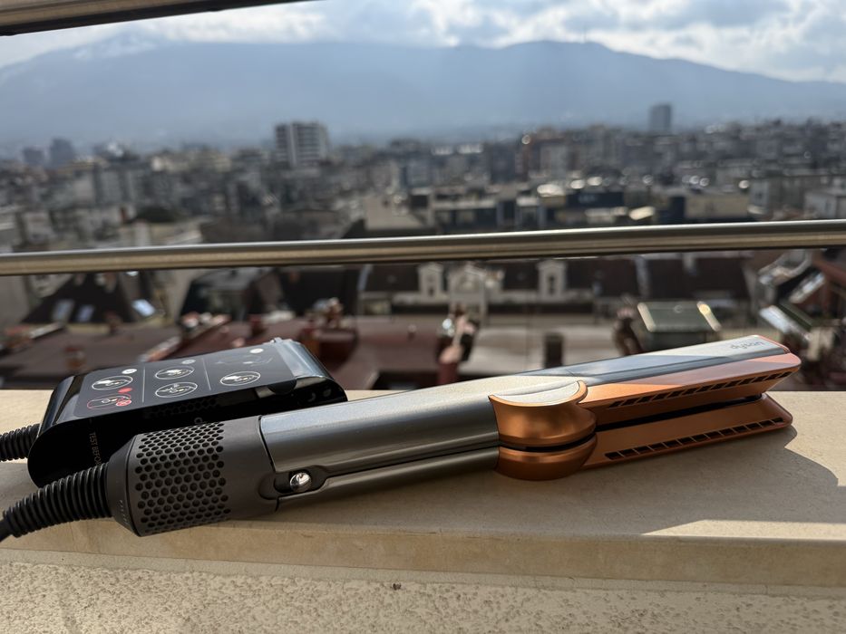 Dyson Airstrait в гаранция