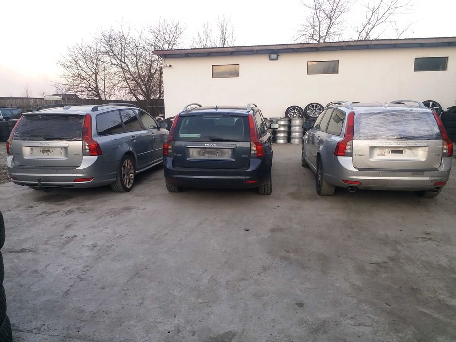 volvo v50 piese din dezmembrari 2004-2014