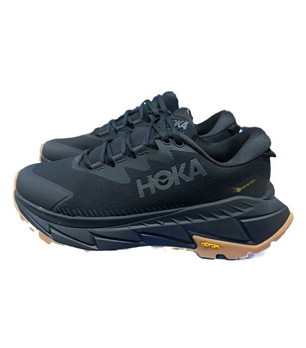 Беговые кроссовки Hoka