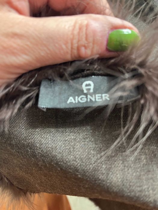 Aigner шал вълна