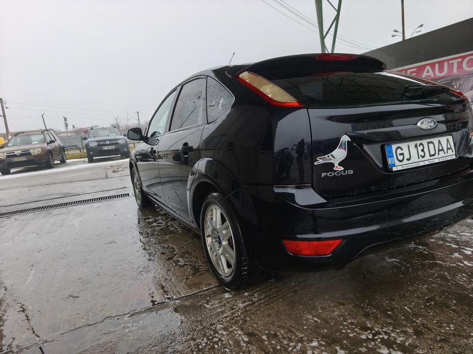 Vând Ford focus MK2