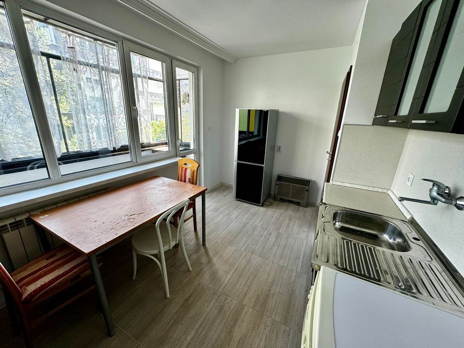 Продава се Тристаен апартамент в София, Разсадника - 113 кв.м за 2124 €/кв.м - Снимка #7