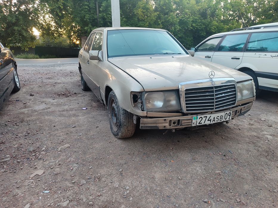 Мерседес W124 по запчастям продаётся