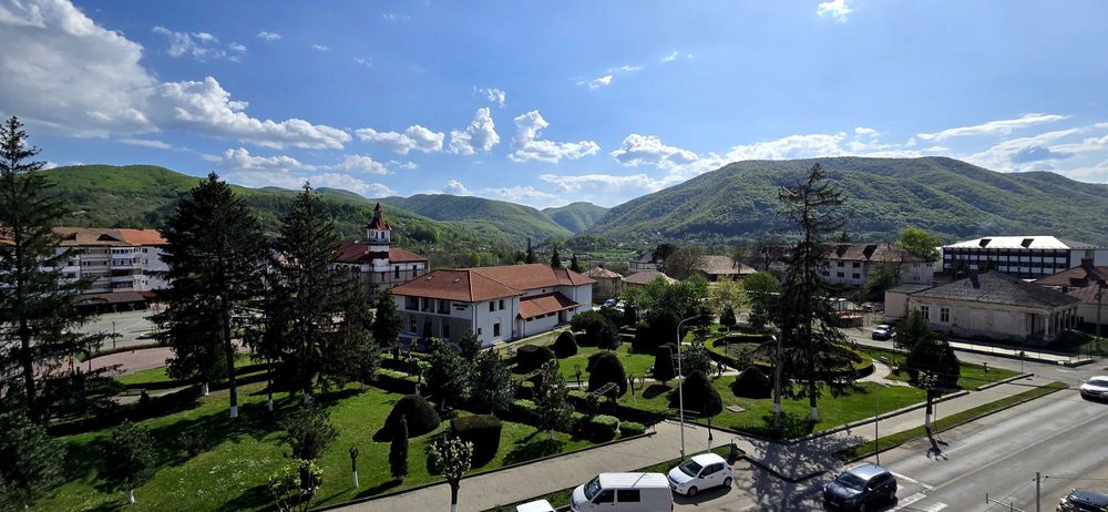 Apartament 2 camere decomandat ultracentral - vedere superba