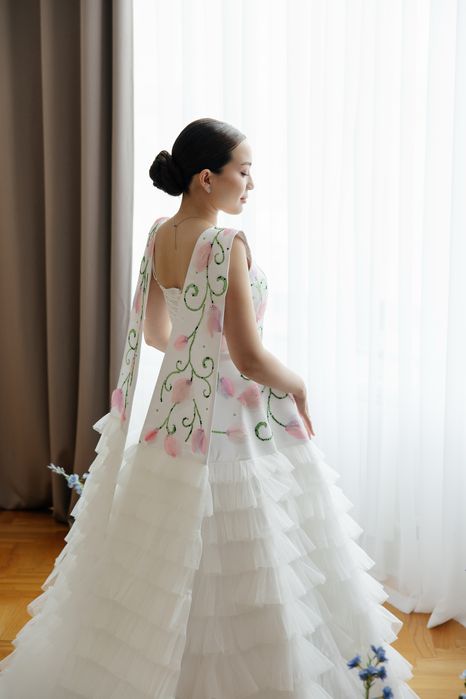 Свадебное платье Two Tailor на узату