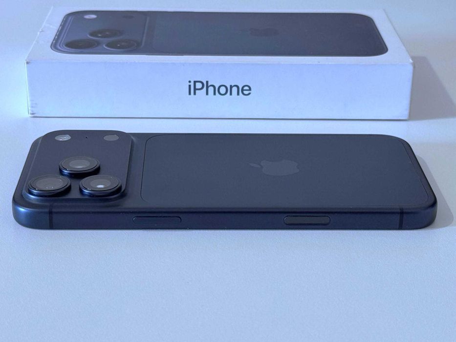 Бартер! 24м.Гаранция! iPhone 17 Pro Max 512GB Deep Blue (Син) 10 Цикъла.