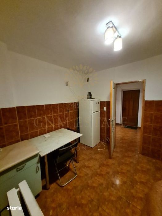 2 Camere Et. 8/8 - 3 min Piata Crangasi