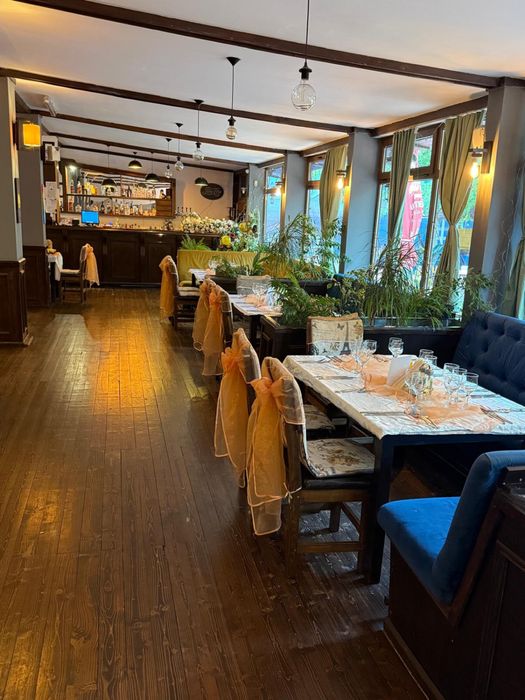 Servicii catering pentru companii! Inchiriere saloane pentru diverse evenimente! Meniul zilei cu livrare  pentru companii!
