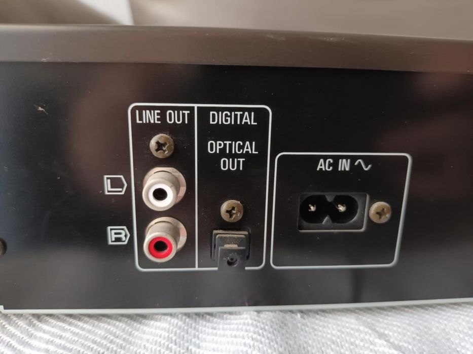 Technics CD Player плейър SL-PG390 с MASH конвертор