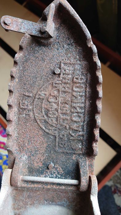 Утюг  угольный г. Касимов 37г.