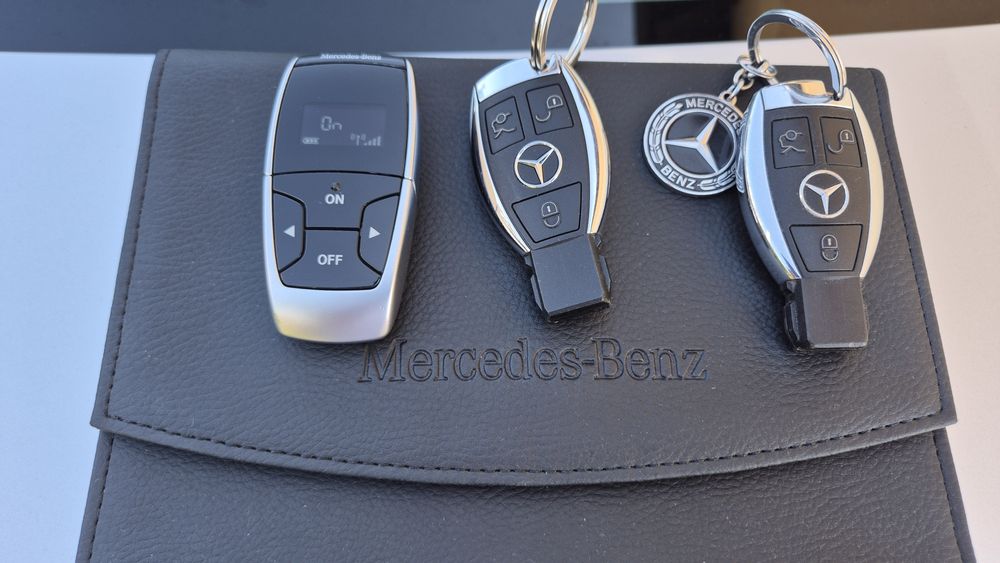 Mercedes Benz E300 Bluetec Hybrid  W212 + TVA