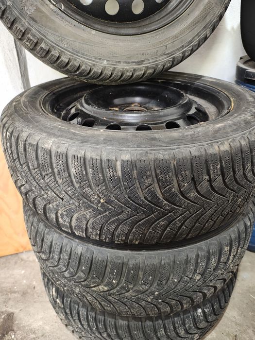 Vând 4 anvelope iarna Hankook dot 2018