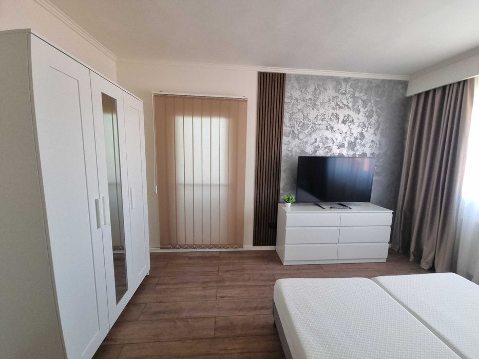 Apartament de închiriat