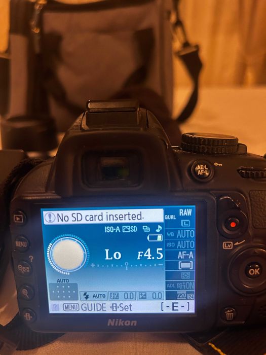 DSLR Nikon D3100 + 2 obiective