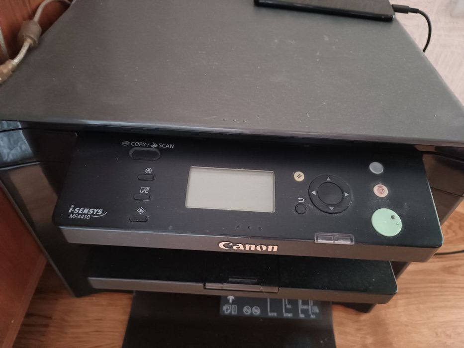 Canon MF4410 3 в 1 в отличном состоянии