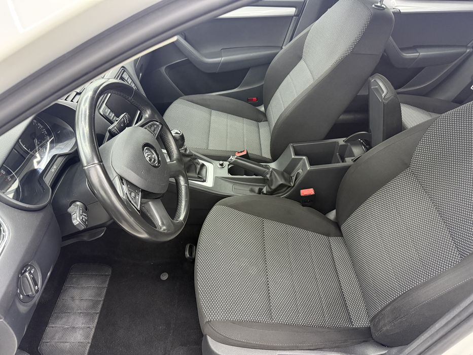 De vanzare skoda octavia 3