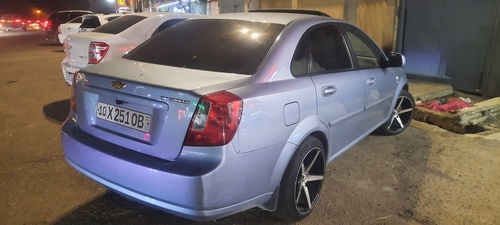 Gentra 3 poz sotiladi