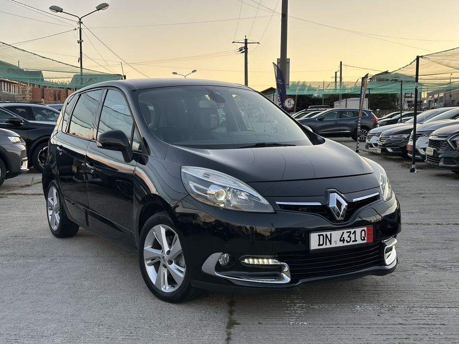 RENAULT Scenic