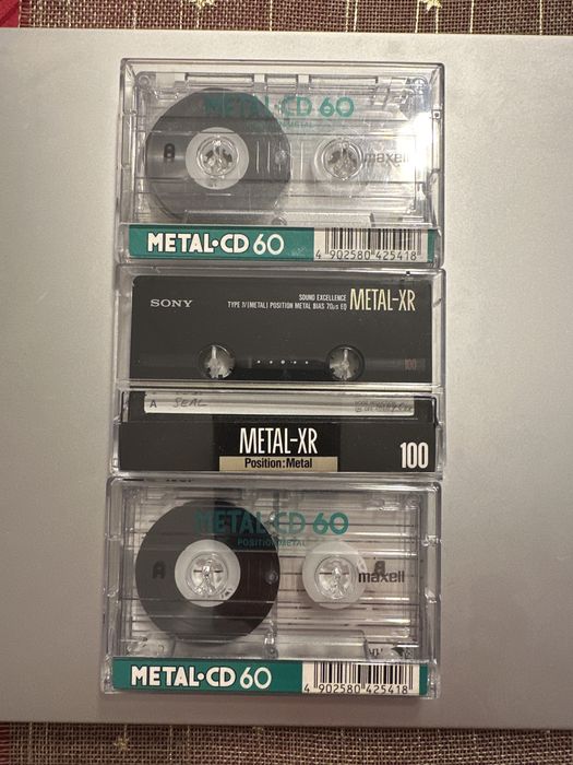 3 casete audio metal Sony, Maxell