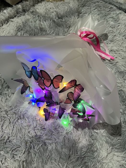 Продам букет из бабочек