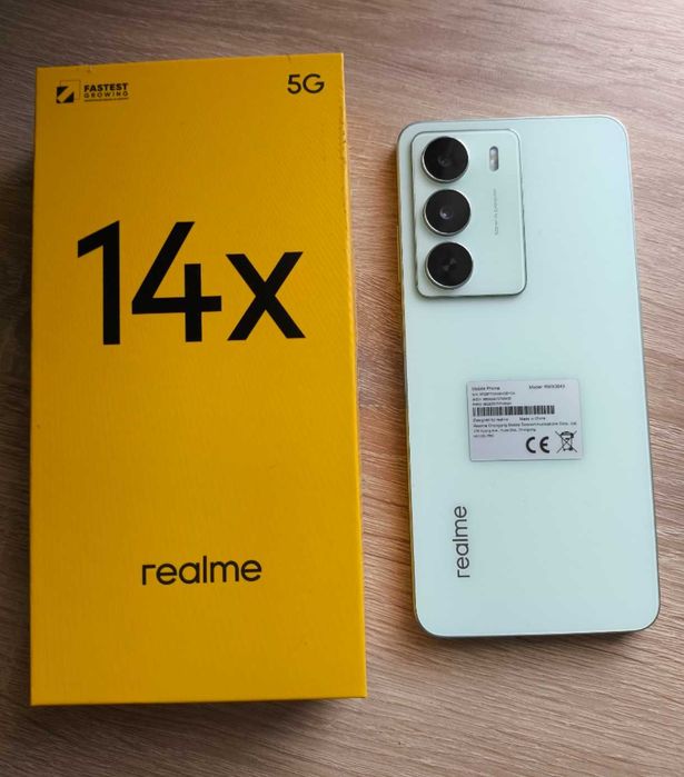 Смартфон Realme 14x 5G – неизползван!