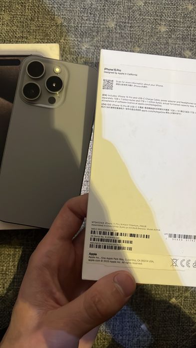 Iphone 15 pro 256gb 82%