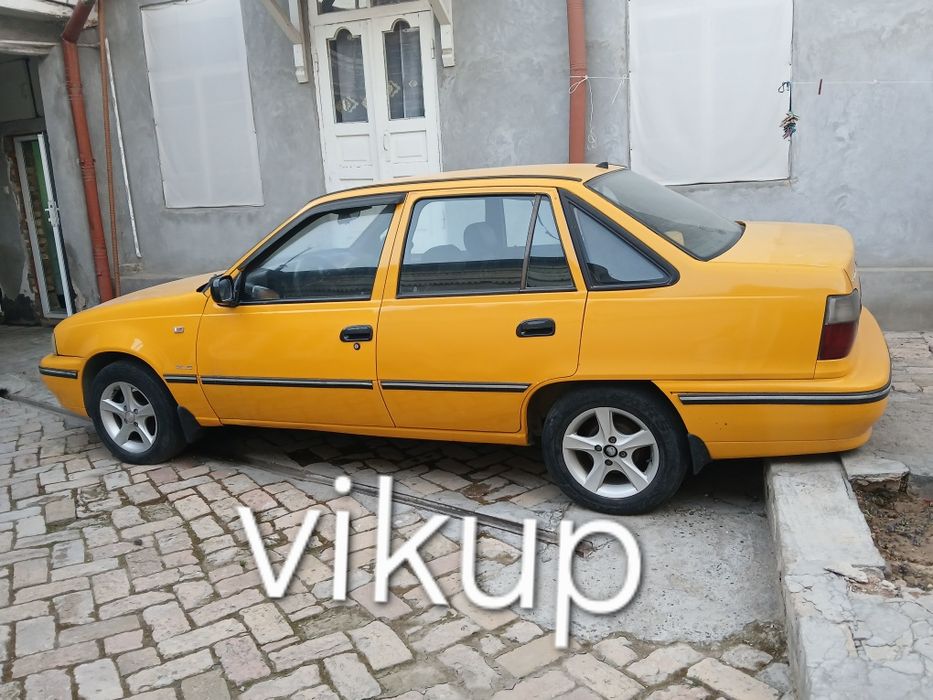 Nexia 1 sotiladi vikupga beriladi ...