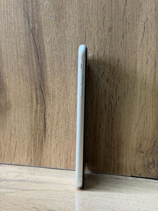 Iphone 11 продается