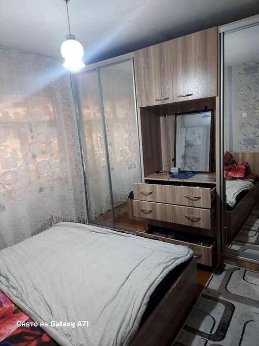 Продаётся 2-х ком. квартира , 2 этаж , без посредников Цена договорная