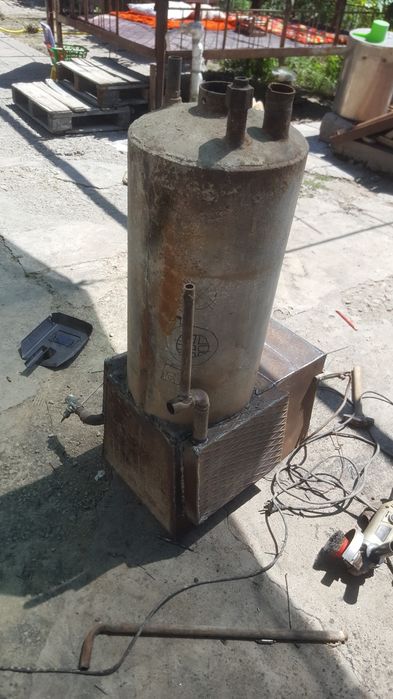 Sotiladi katyol va titan