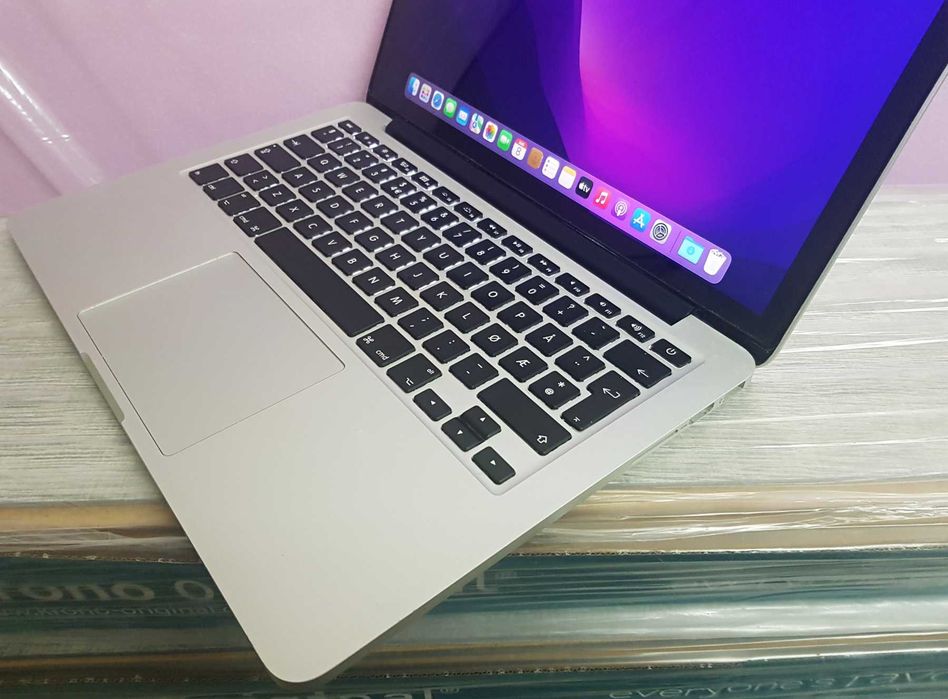 Macbook pro 13 2015 in perfecta stare de functionare!