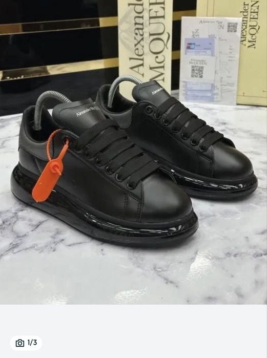 Sneakers Alexander McQueen