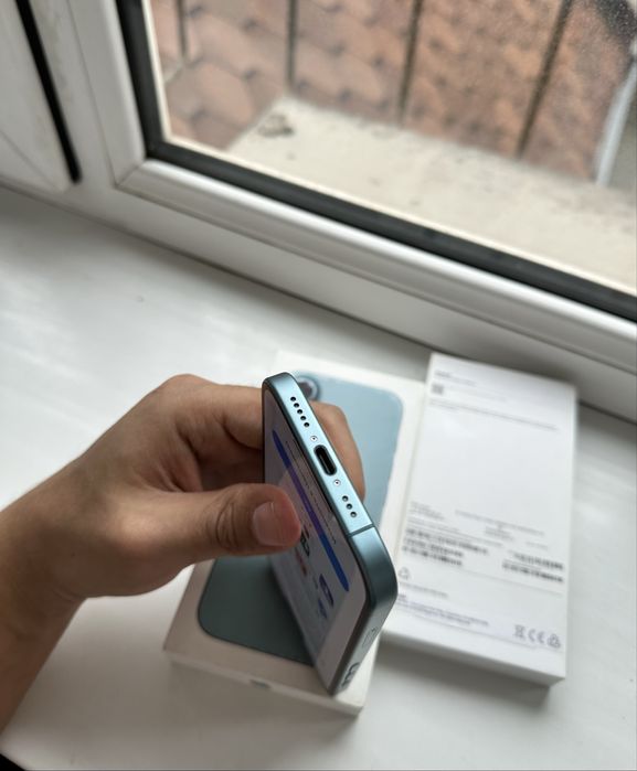 iPhone 16 Tile 128GB Sim 90%