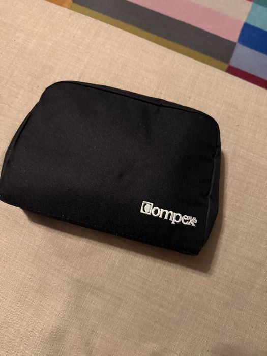 Електростимулатор Compex Fit 1.0