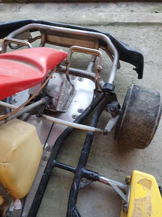 Vând kart honda gx270