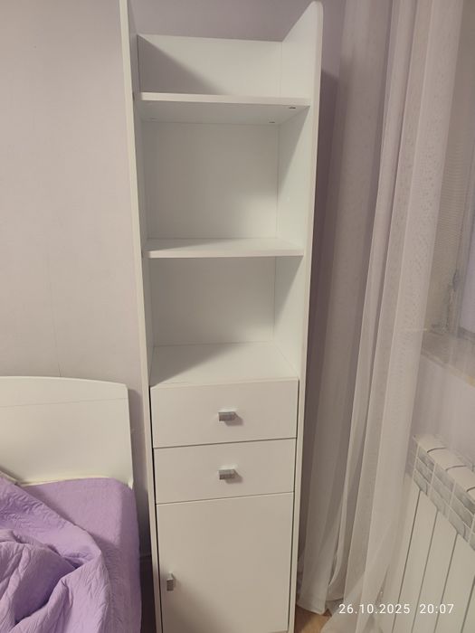 Продам кровать + книжный шкаф