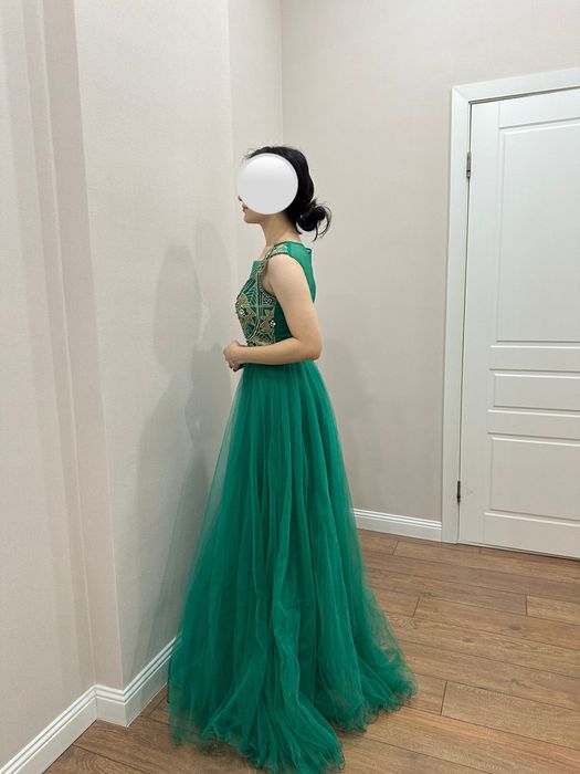 Вечерное Зеленое платье