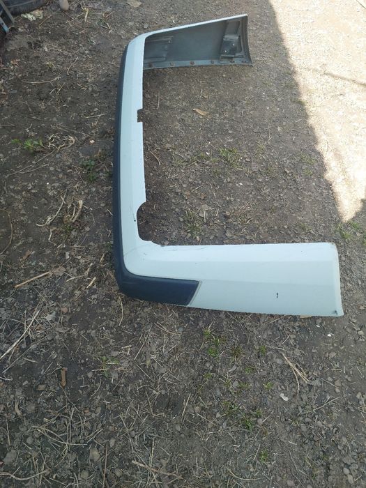 Продам Бампер W124