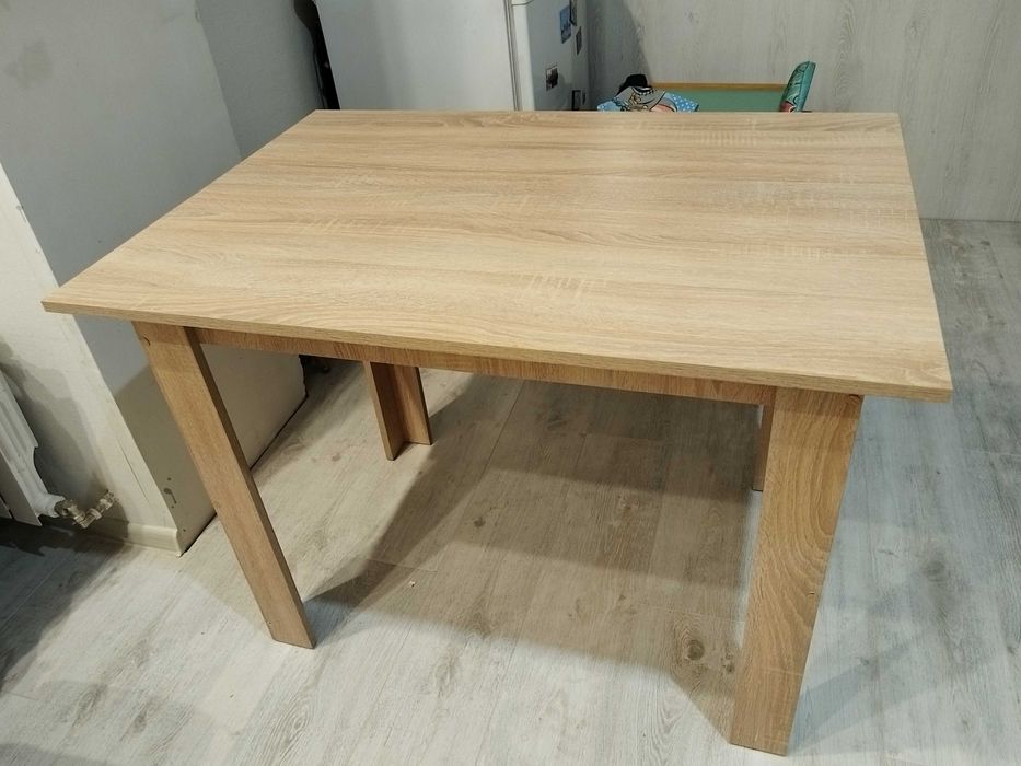 Кухонный стол новый